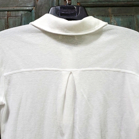 Michael Stars Amina Henley Shirt, Size Small, NWOT - Picture 4 of 10